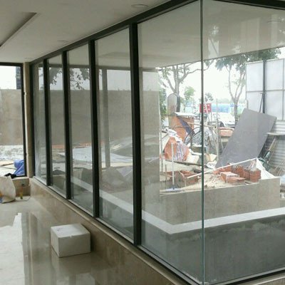 Vách kính Cố Định